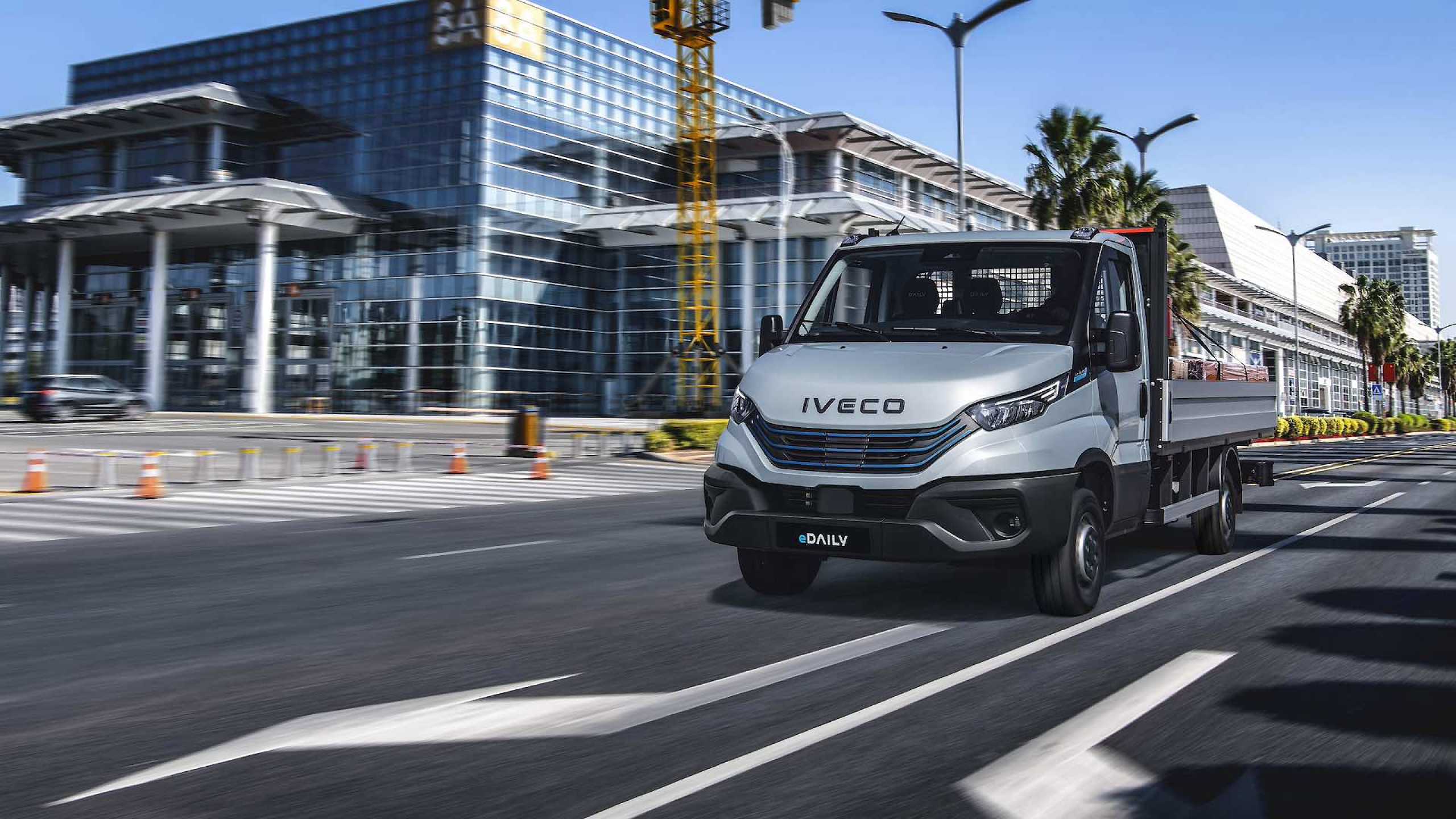 Iveco eDaily Baustellenfahrzeug - 100% elektrisch bei Daniel Luder AG
